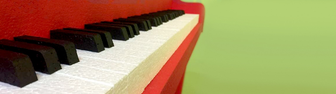 Изготовление пианино из пенопласта